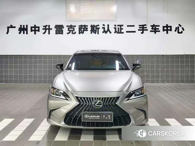 Lexus ES id 4221022 из Китая 10