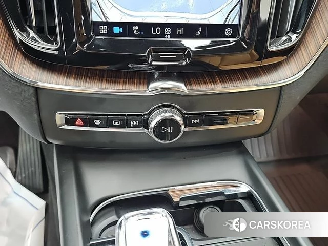 Volvo XC60 second Generation id 4646227 из Кореи 10
