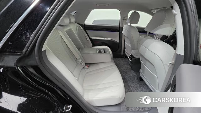 Hyundai Grandeur (GN7) id 4017595 из Кореи 10