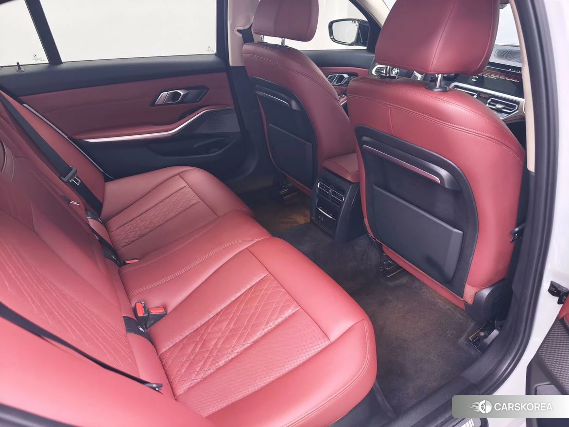 BMW 3 series id 4514845 из Китая 10
