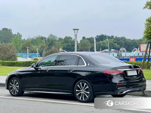 Mercedes-Benz E-class PHEV id 4256117 из Китая 10