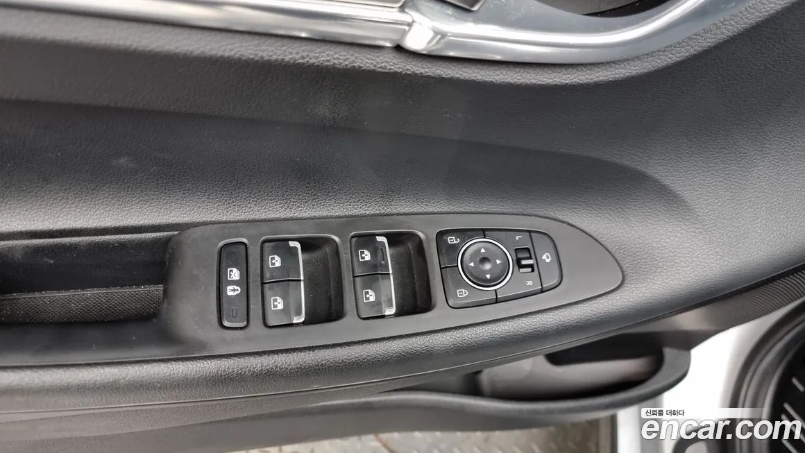 Hyundai The New Grandeur IG id 1891809 из Кореи 10