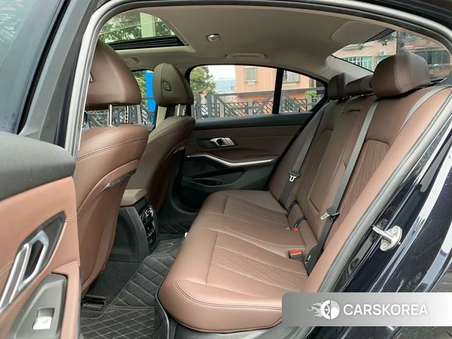 BMW 3 series id 4279157 из Китая 10
