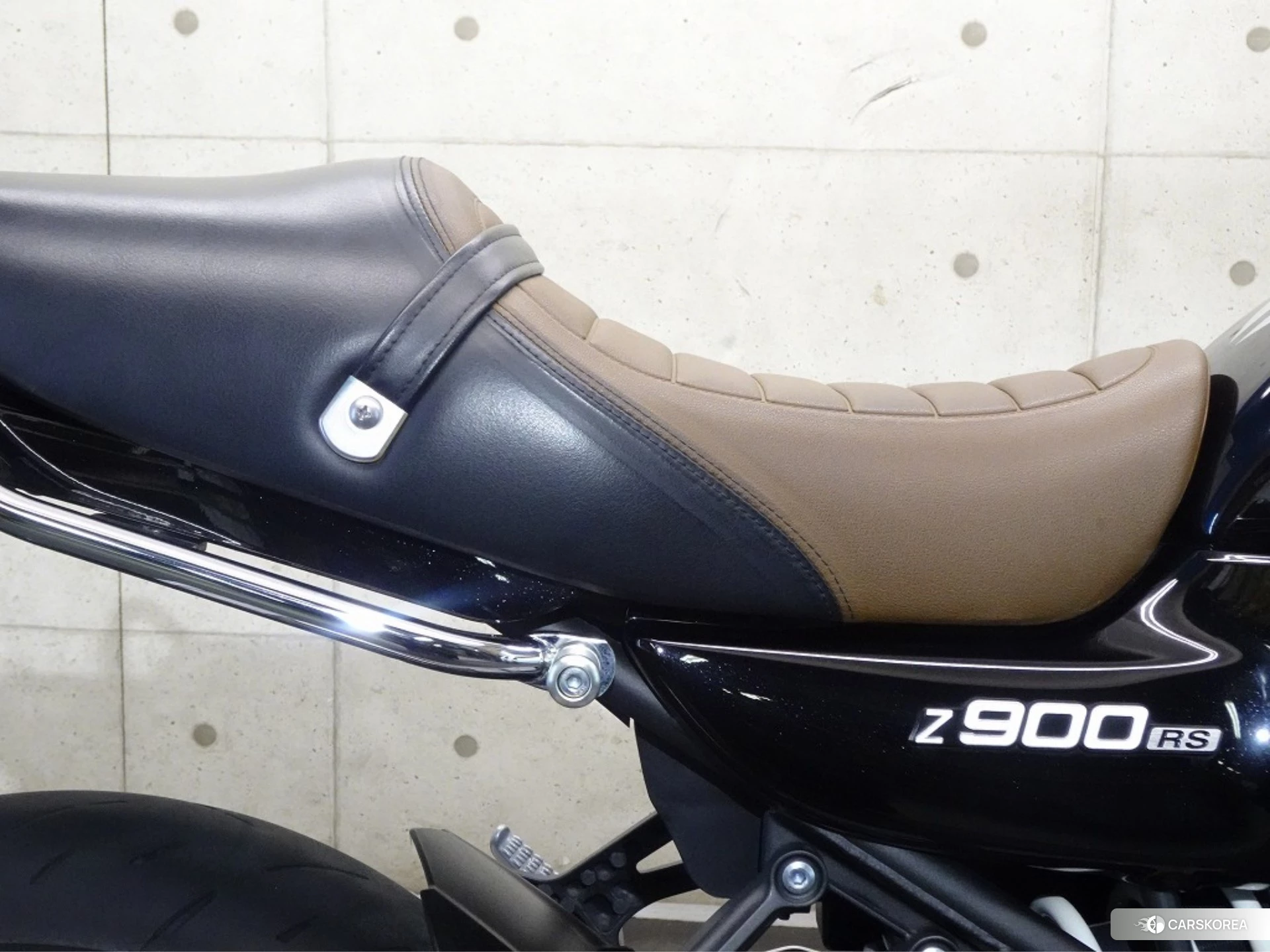 Kawasaki Z900RS CAFE id 4380173 из Японии 10