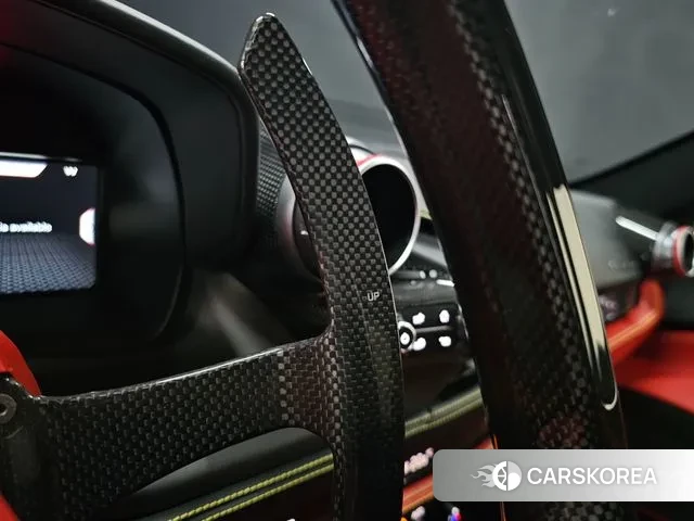 Ferrari F8 Tributo id 3416457 из Кореи 10