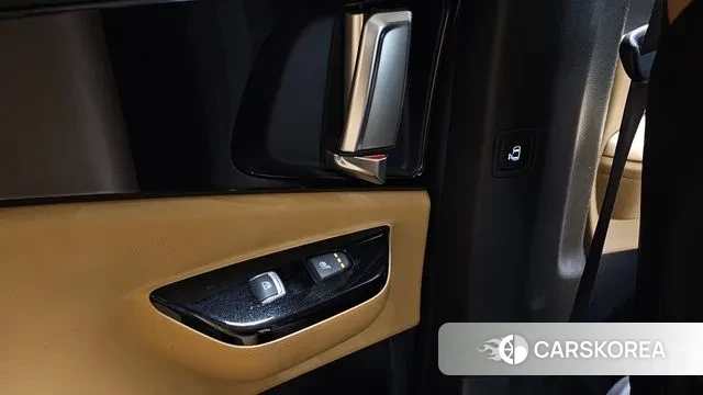 Kia Carnival 4th generation id 3690061 из Кореи 10