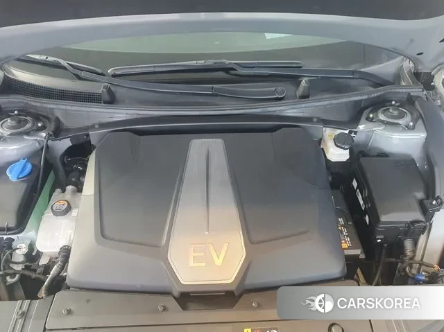 Kia EV6 id 3279467 из Кореи 10