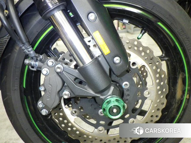 Kawasaki Z800 id 3950213 из Японии 10