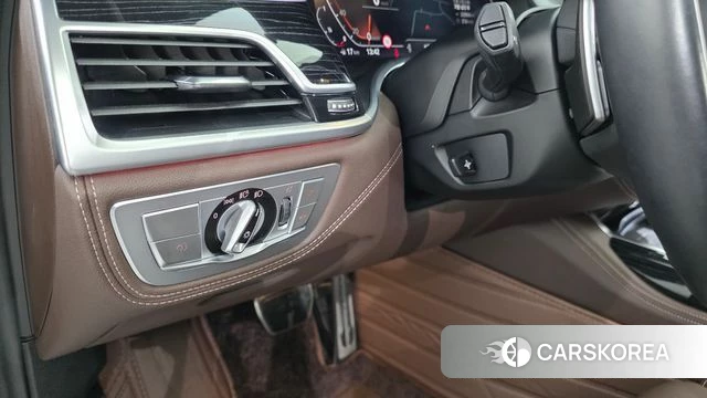 BMW 7 Series (G11) id 4524553 из Кореи 10
