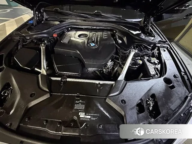 BMW 5 Series (G30) id 3520155 из Кореи 10