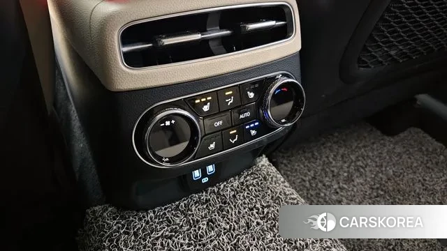 Genesis GV70 id 3539160 из Кореи 10