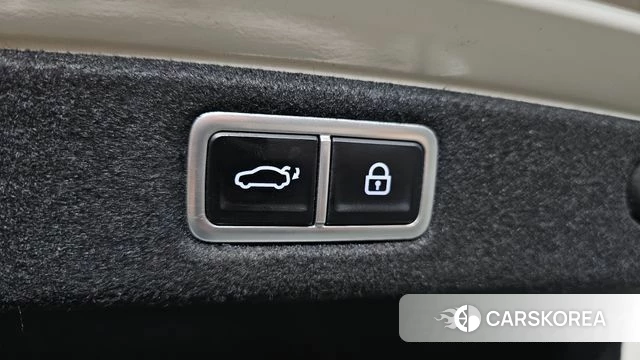Hyundai Grandeur (GN7) id 4302635 из Кореи 10