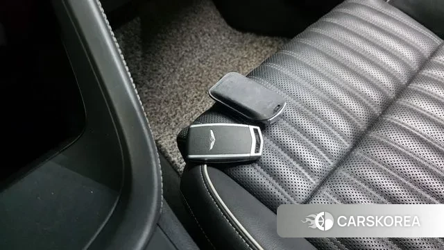 Genesis G70 id 3368557 из Кореи 10