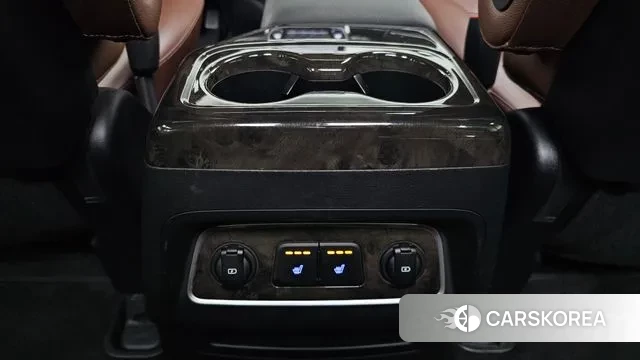 Hyundai The New Grand Starex id 3616819 из Кореи 10