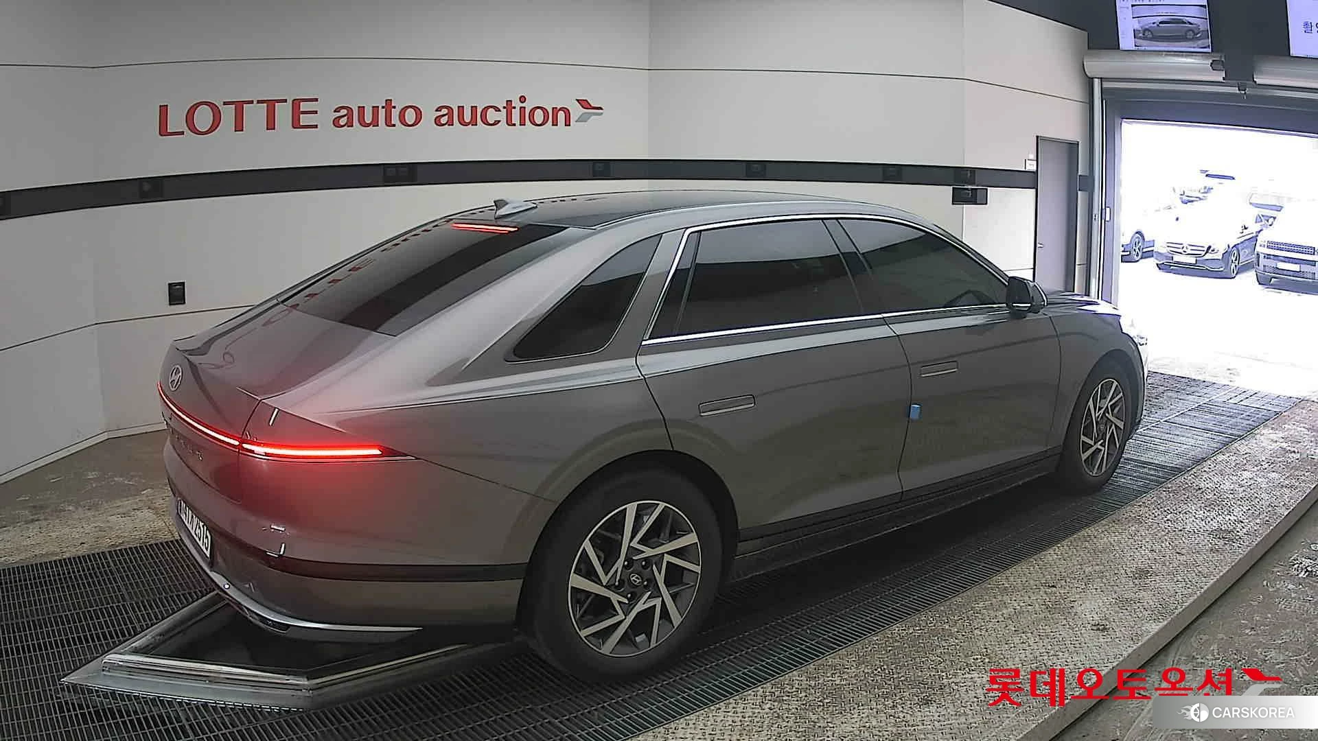 Hyundai Grandeur id 3875855 из Кореи 10