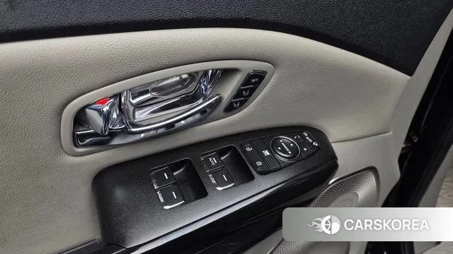 Kia The New Carnival id 3718204 из Кореи 10