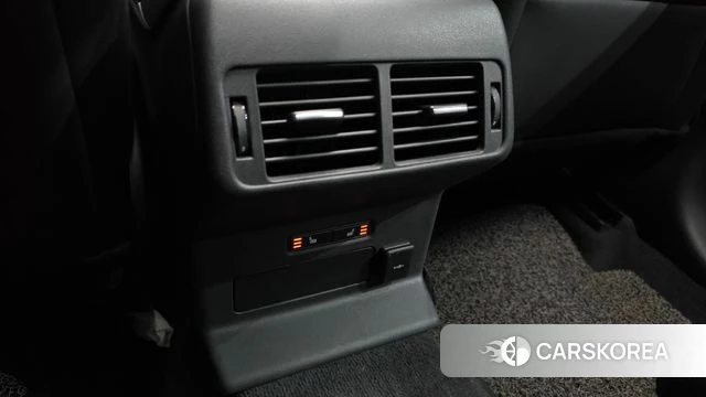 Land Rover Range Rover Velar id 4230610 из Кореи 10