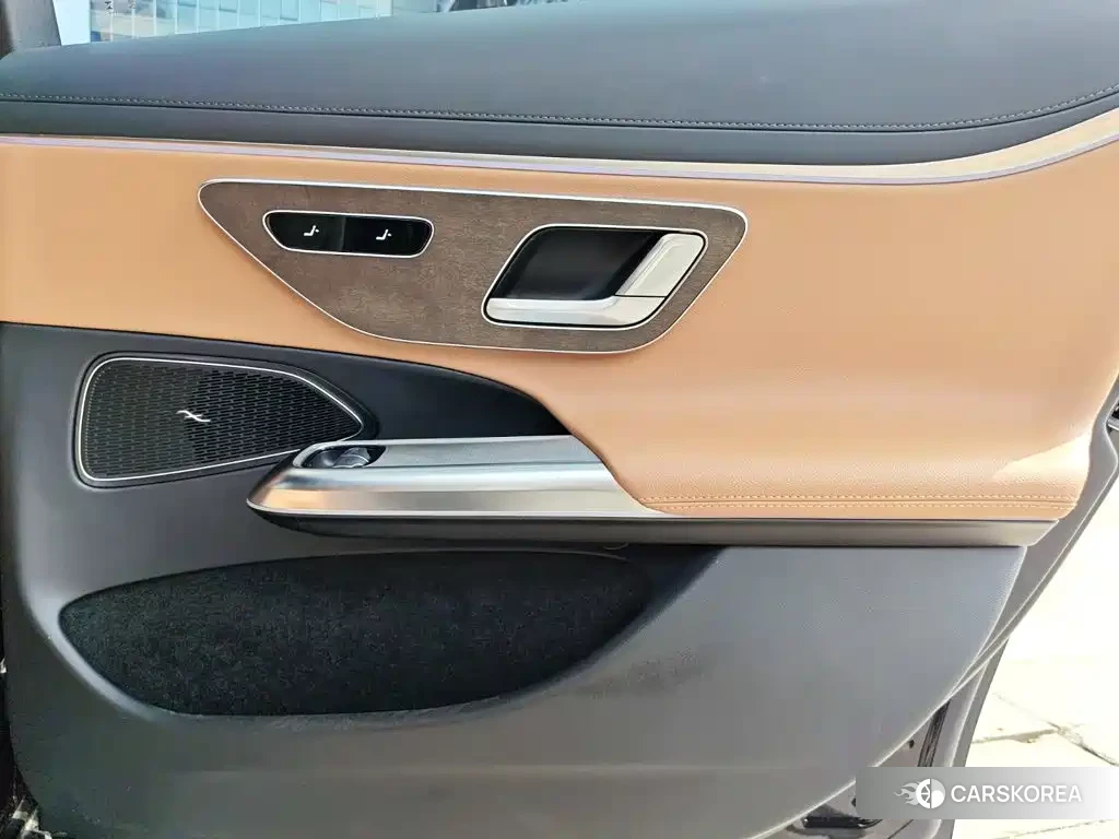 Mercedes-Benz E-Class id 4680508 из Китая 10