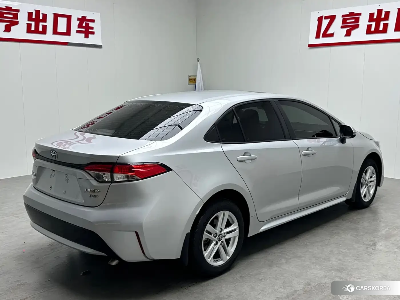 Toyota Levin id 4576430 из Китая 10