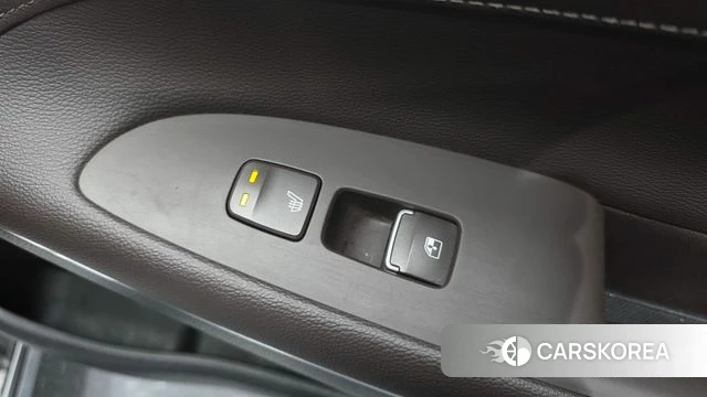 Hyundai The New Grandeur IG id 3828041 из Кореи 10