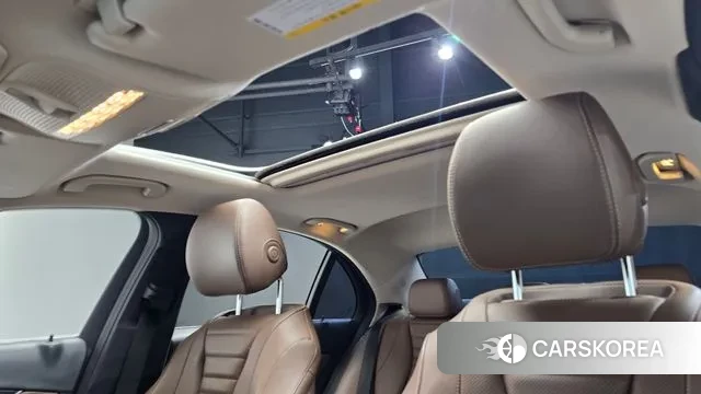 Mercedes-Benz E-Class W213 id 3772998 из Кореи 10