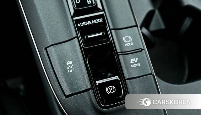 Toyota Crown Crossover id 3914675 из Кореи 10