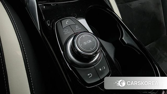 Infiniti Q30 id 4530438 из Кореи 10