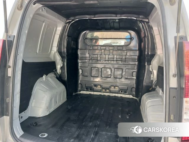 Hyundai Staria id 4224328 из Кореи 10