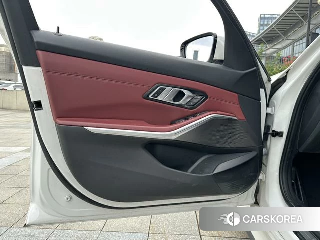 BMW i3 id 4353119 из Китая 10