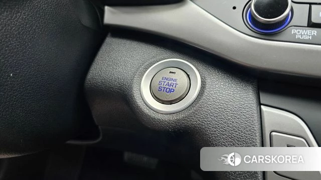 Hyundai Avante AD id 4525986 из Кореи 10
