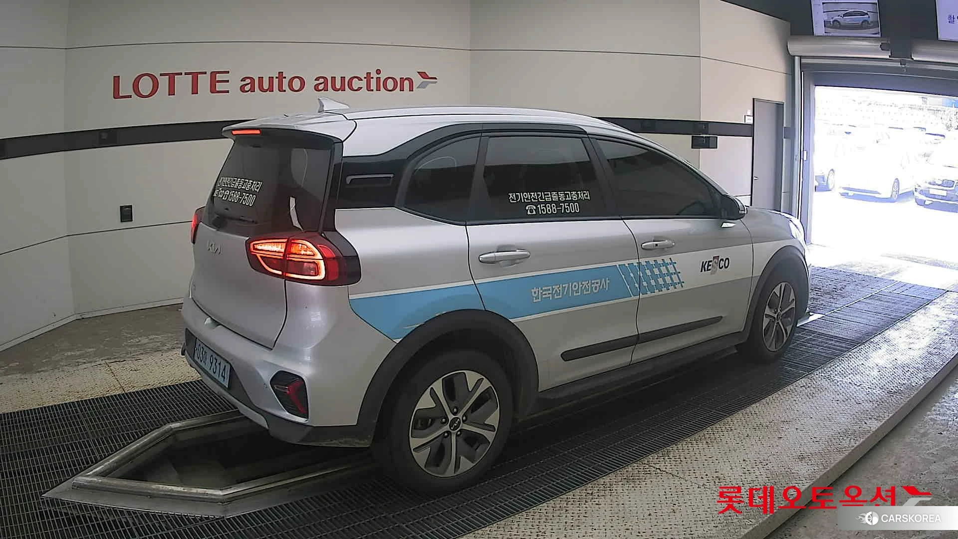 Kia Niro Plus id 4674165 из Кореи 10