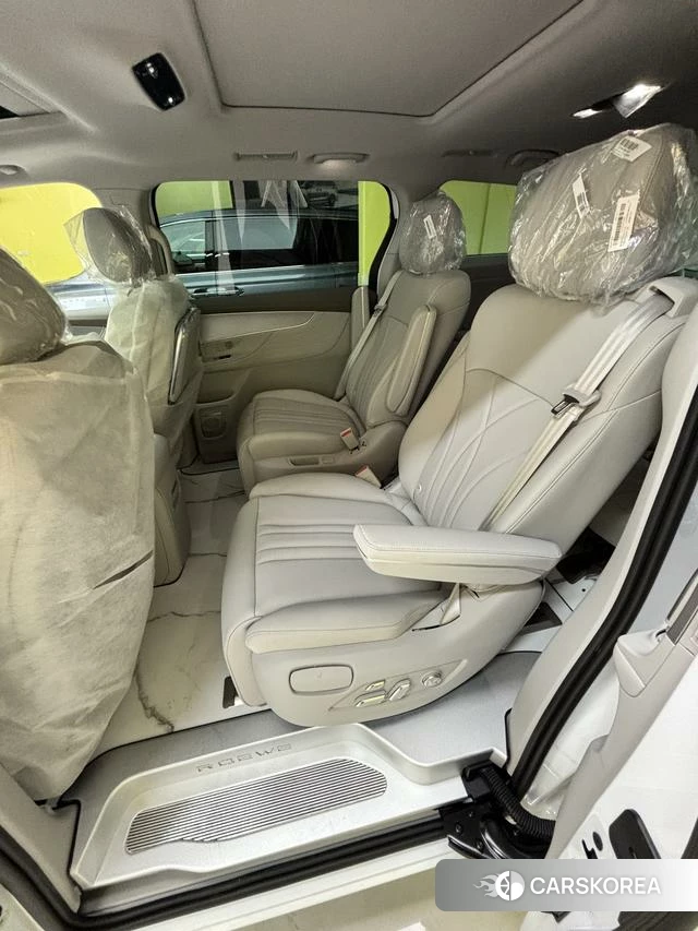 Roewe iMAX8 DMH id 4239322 из Китая 10