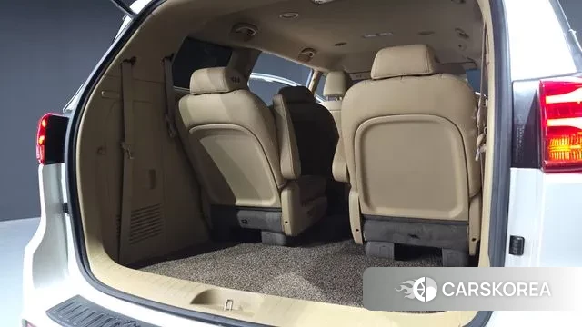 Kia The New Carnival id 3698501 из Кореи 10