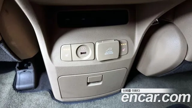 Kia All New Carnival id 2882057 из Кореи 10