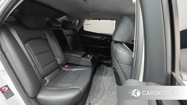 Hyundai The New Grandeur IG Hybrid id 4501341 из Кореи 10