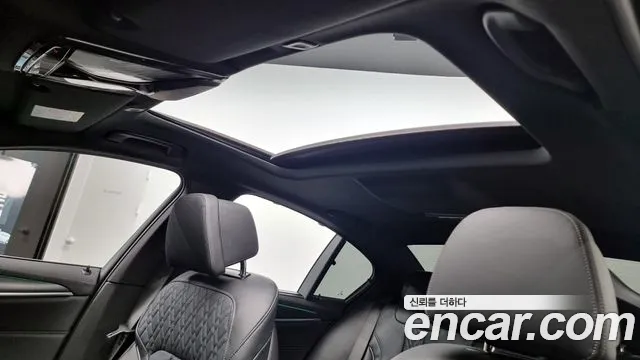 BMW 5 Series (G30) id 2736932 из Кореи 10