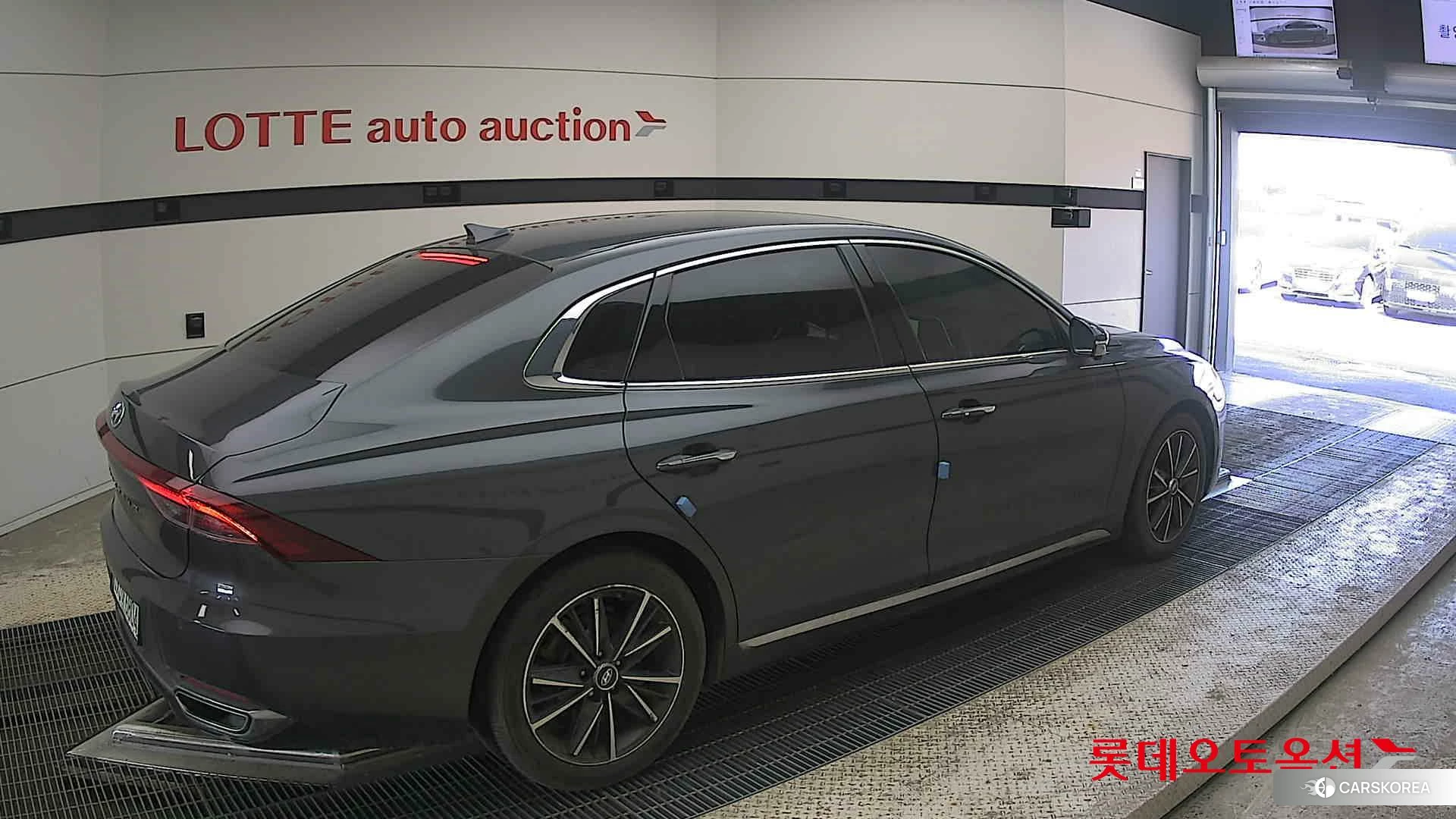 Hyundai Grandeur id 4296790 из Кореи 10