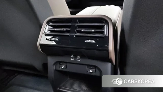 BMW 5 Series (G60) id 2983847 из Кореи 10