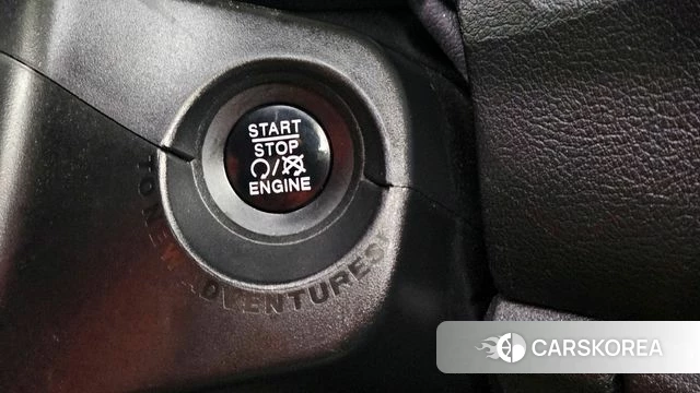 Jeep Renegade id 3861595 из Кореи 10