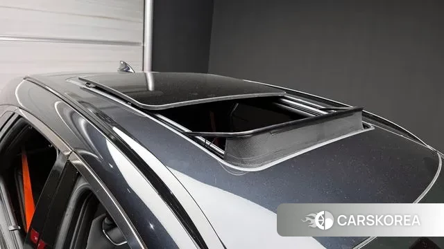 Genesis GV70 id 3679365 из Кореи 10