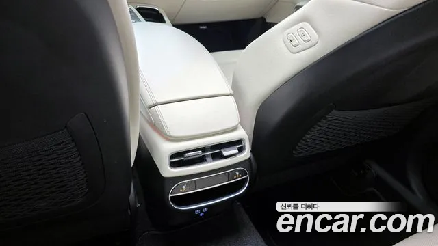 Genesis GV70 id 2678801 из Кореи 10