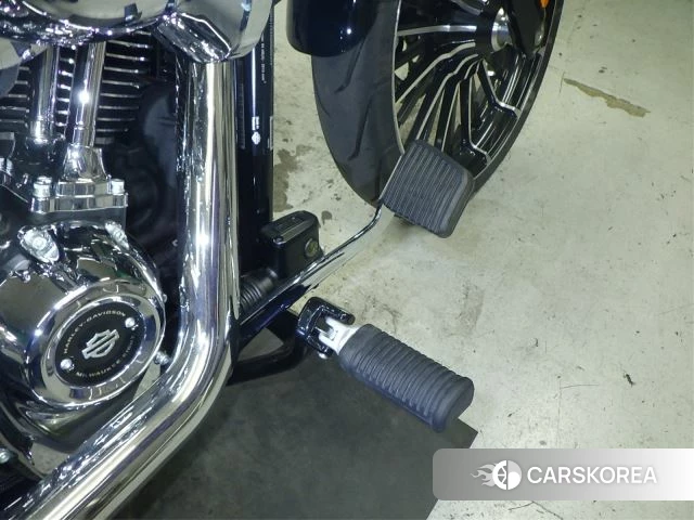 Проданный Harley-Davidson Softail Breakout FXBR 1920 id 4200452 из Японии, фото 10