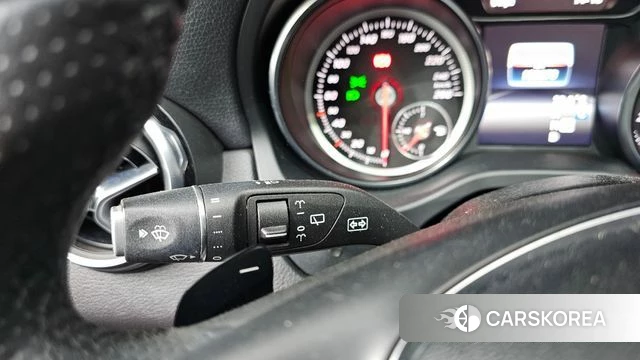 Mercedes-Benz GLA-Class X156 id 4251413 из Кореи 10