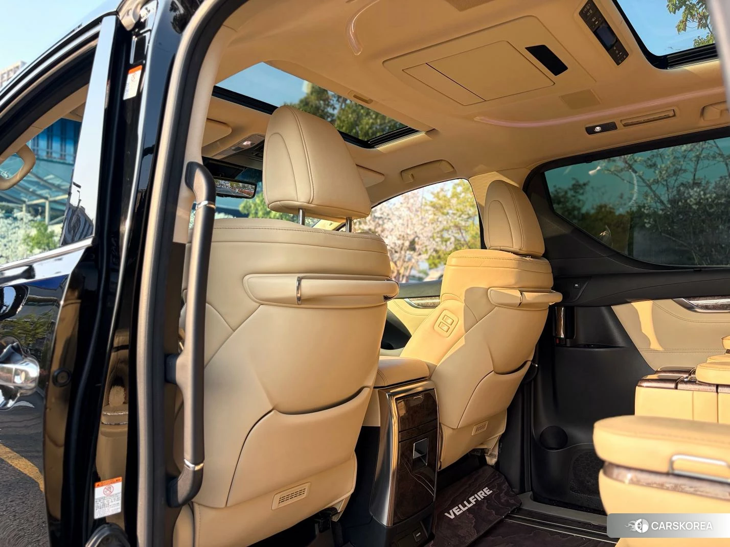 Toyota Wilfa id 4452457 из Китая 10
