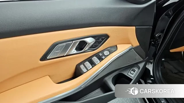 BMW 3 Series (G20) id 3585586 из Кореи 10