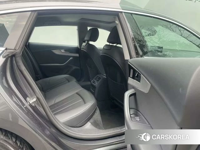 Audi A5 id 4307038 из Китая 10