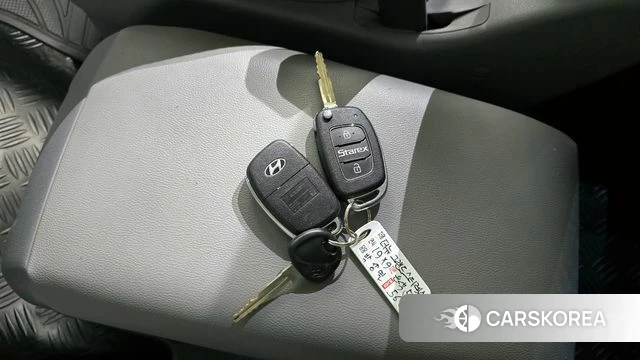 Hyundai The New Grand Starex id 4269004 из Кореи 10