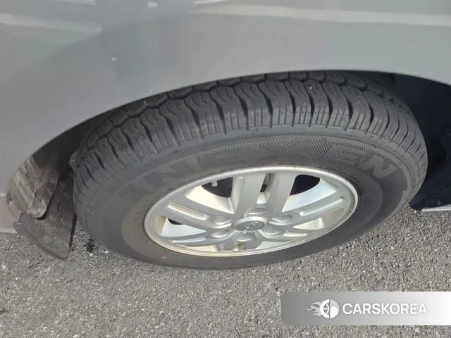 Hyundai The New Grand Starex id 3129000 из Кореи 10