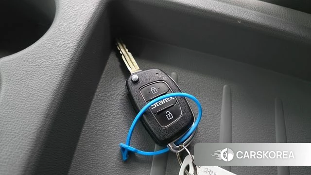 Hyundai The New Grand Starex id 4458617 из Кореи 10