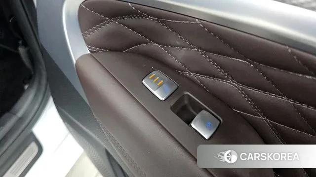 Genesis The New G70 id 3746423 из Кореи 10